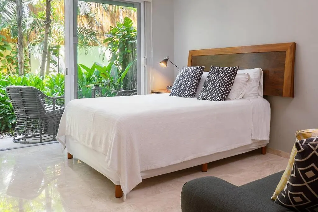 Papaya 15 Apartment Playa del Carmen Mexico