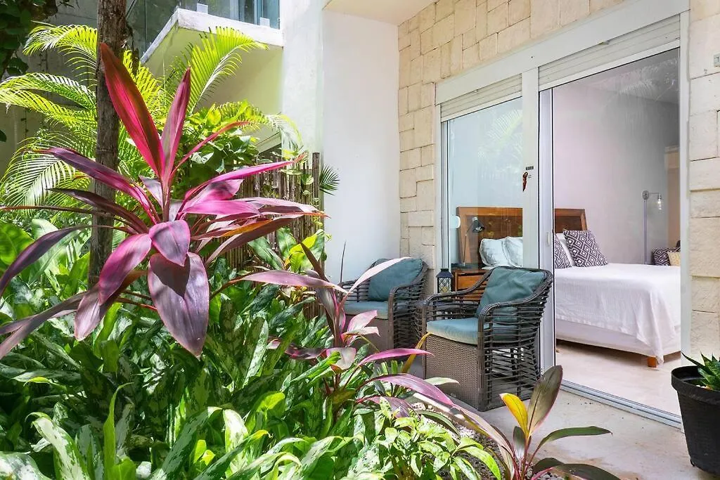 Papaya 15 Apartment Playa del Carmen Mexico